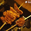 米特味玩待敘台灣美食親子部落客©MEAT76｜2016-06-11-6｜【台北內湖。疆毒串烤】近捷運站的便宜銅板燒烤宵夜，喝啤酒還可以邊玩射飛鏢！？ #捷運內湖站012.jpg