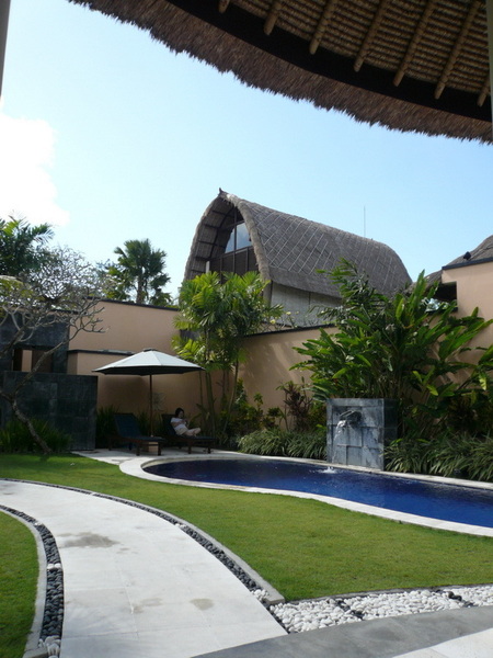 The Mutiara Villa