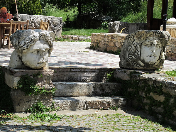 Aphrodisias-30.jpg