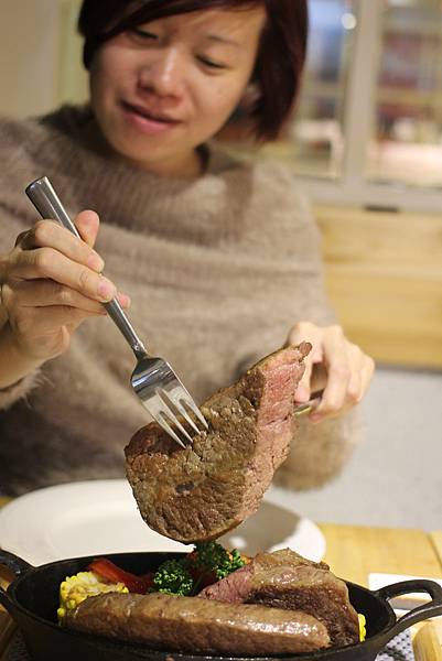 台北餐廳  鬥牛士brunch  32盎司厚牛排