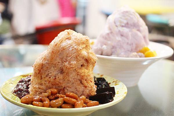 宜蘭美食 宜蘭旅遊 冰島雪花妹 雪花冰 豆花 宜蘭車站附近冰店  宜蘭一日遊景點美食推薦