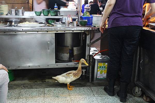 新北市三重 三和夜市美食  現炸天婦羅 三絲丸湯