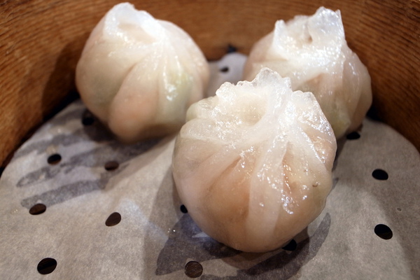 有包絲瓜跟蝦仁,很好吃! 有包絲瓜跟蝦仁,很好吃!