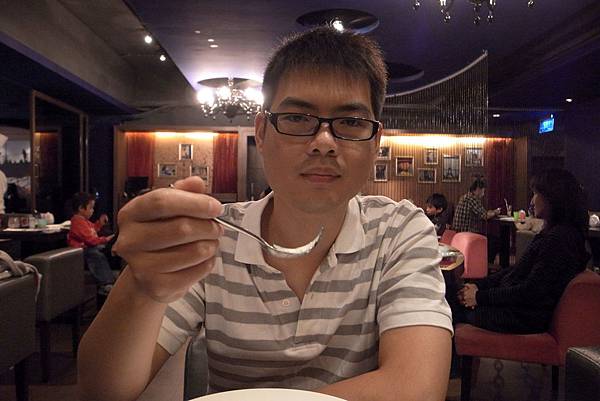 醜笨最愛吃冰了