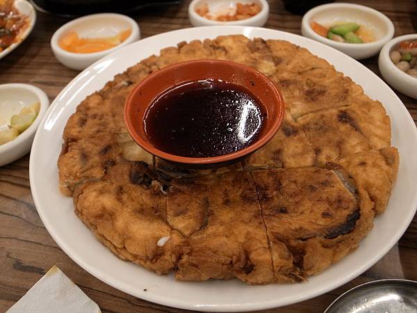 海鮮煎餅，好吃！皮酥料大塊！