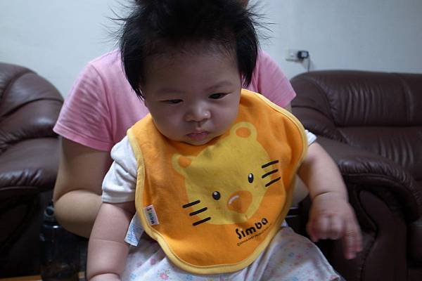 換個光線好的地方拍