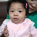 已經是個漂亮的小姑娘囉！