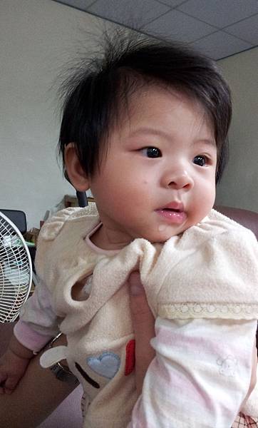 10月19日，穿可愛的背心