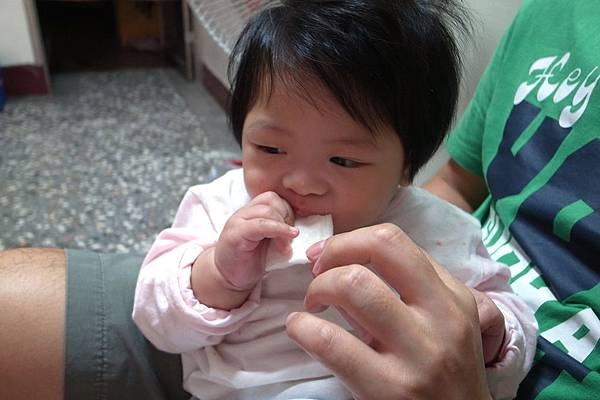 咬了半天都沒吃到