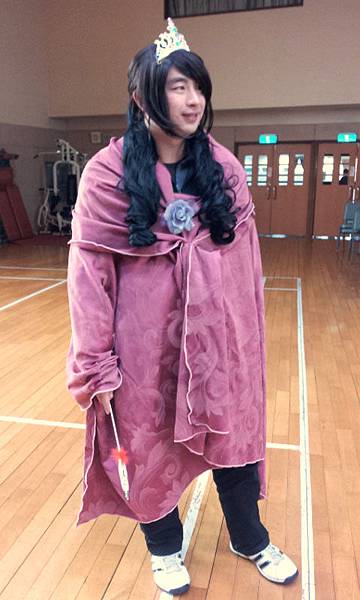 皇后陛下定裝照