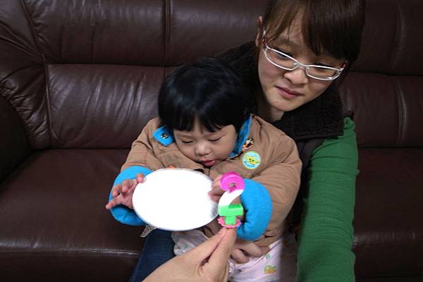 眼裡完全只有盤子