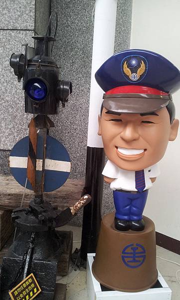 列車長(還是站長?)人偶