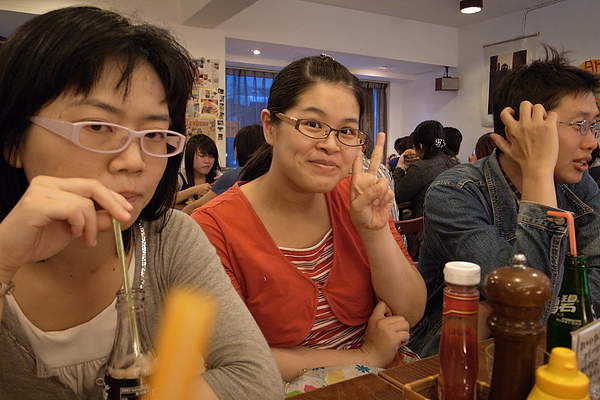 990522-r018_resize.JPG 990522-r018_resize.JPG