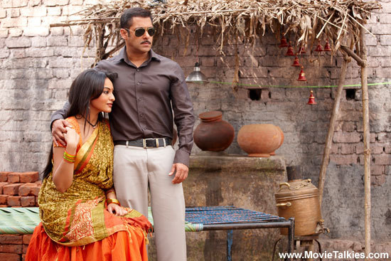 dabangg-2010-7b-1_1280234683.jpg