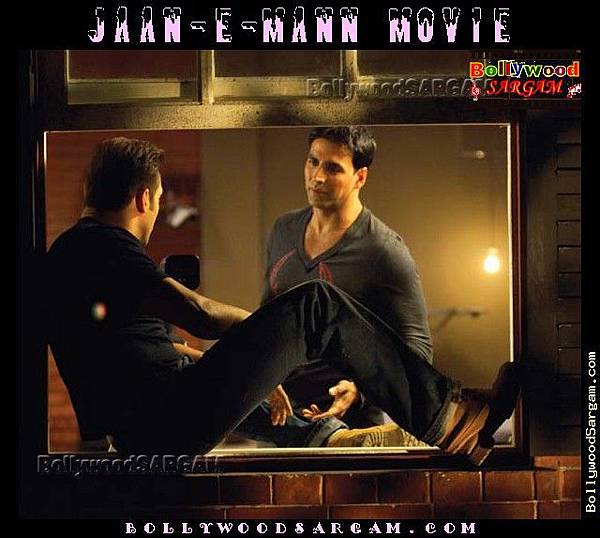 Jaan-E-Mann_Movie_BollywoodSargam_smiling_885494.jpg