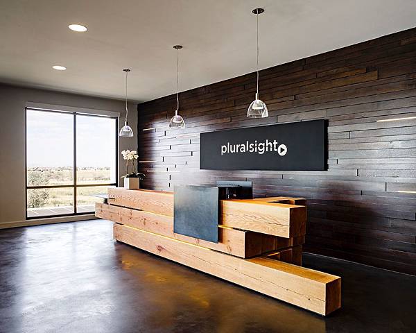 pluralsight-front-desk.jpg