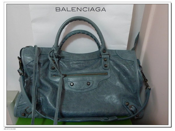 BALENCIAGA 2009秋冬風暴藍