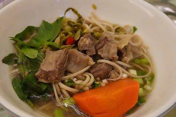DSC03000 (1).jpg DSC03000 (1).jpg