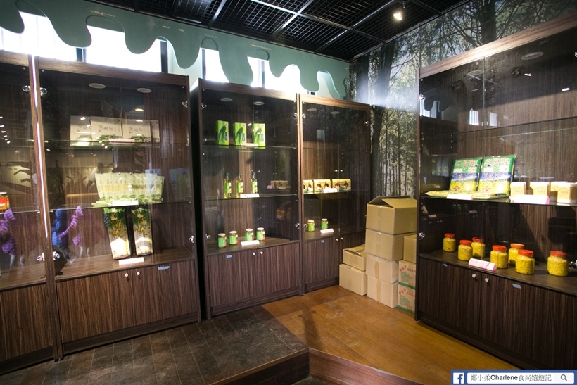 IMG_5882.jpg IMG_5882.jpg