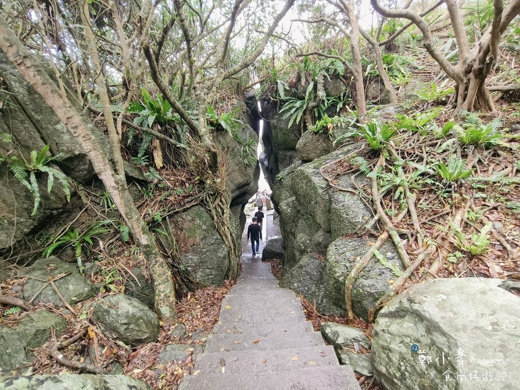 宜蘭頭城|北關海潮公園-蘭陽八景之一線天秘境.賞龜山島超美免費私房景點天然礁岩海岸步道