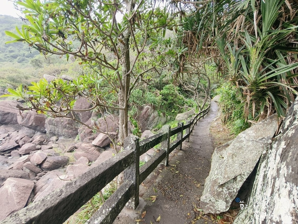 宜蘭頭城|北關海潮公園-蘭陽八景之一線天秘境.賞龜山島超美免