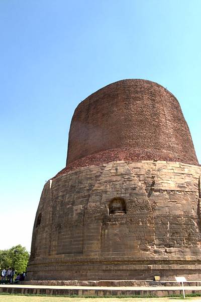 Sarnath-Dhamekh Stupa-Buddha gave us first sermon here (1).jpg