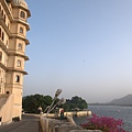 Udaipur-Lake Pichola-Sunset Boat Ride (6).jpg