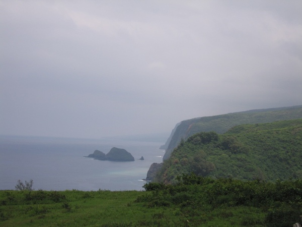 Pololu Valley Lookout