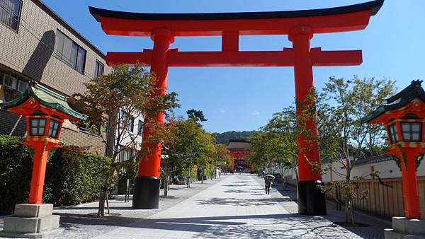 鳥居