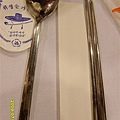 湯匙和「扁」筷