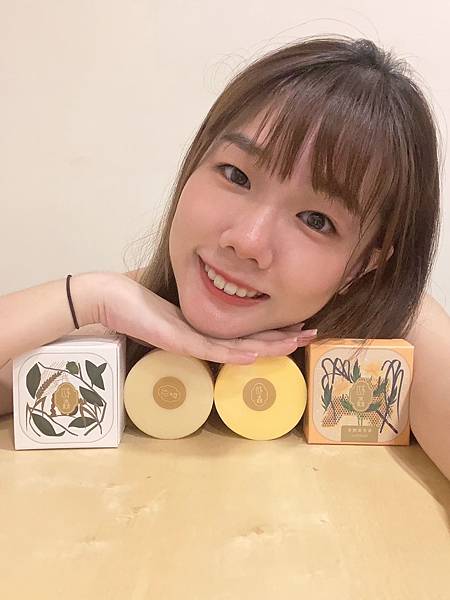 純淨的力量|一見小事 初森無它淨髮皂 + 初森蜜芳潔顏手工皂 試用