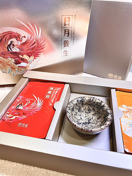 年節送禮排行榜的第一名！芳茲雞魚饗宴禮盒🐔再送天目釉品茗杯！