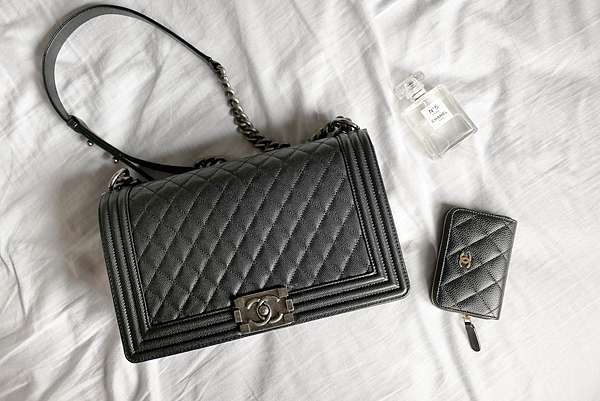My Boy CHANEL 28 New Medium AA s