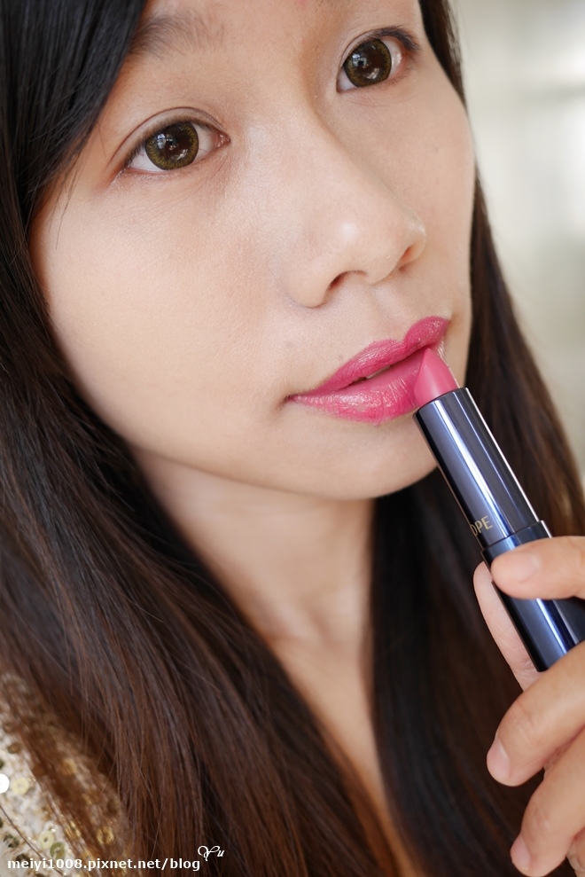IOPE绚彩丝绒唇膏19