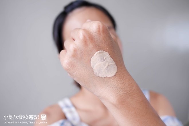 MAKE UP FOR EVER恒久亲肤双用水粉霜-9.jpg