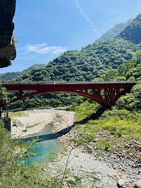 花蓮太魯閣小錐麓步道＋砂卡噹步道（藍綠溪水搭配湛藍天空與壯麗