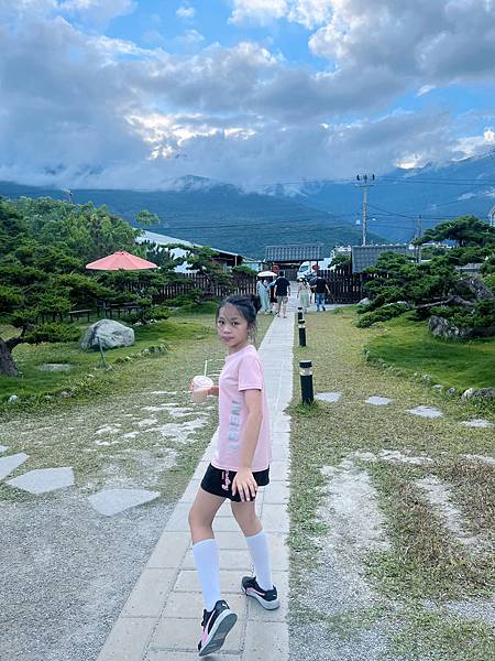 花蓮張家の樹園（和服體驗、近距離與羊駝互動、還有許多可愛動物