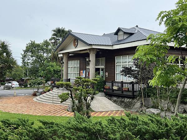 花蓮瑞穗虎爺溫泉＋華玉冰菓店(擁有冷熱雙溫泉、SPA水療、滑