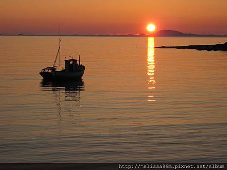 Midnight_sun_buldersanden_norway