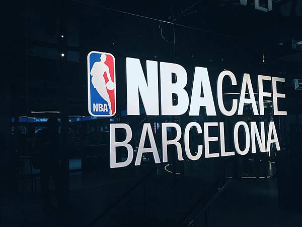 JRZA4911.jpg JRZA4911.jpg