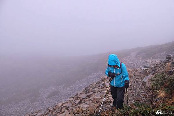 山女孩Melissa_雪山主東峰＿兩天一夜MAOL2888.JPG