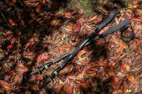 超目玉枠】 登山 komperdell トレッキングポール cnmpact C3 登山用品