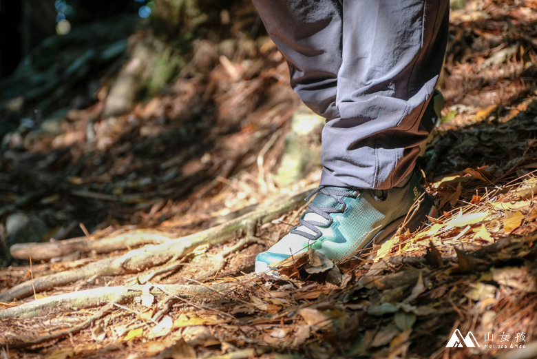 山女孩MelissaxMao冒險生活_Salomon登山鞋VAYA Mid GTX心得-5413.jpg 山女孩MelissaxMao冒險生活_Salomon登山鞋VAYA Mid GTX心得-5413.jpg