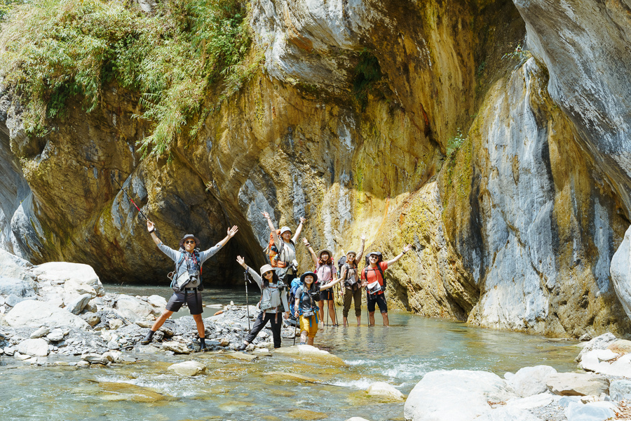【南投|仁愛】萬大北溪野溪溫泉兩天一夜。藏身在美麗峽谷中的天