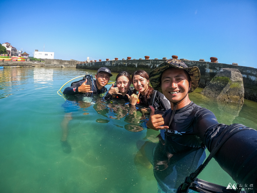 山女孩MelissaxMao冒險生活_潛雪Snow Diving_小琉球水肺潛水推薦OW-7887.jpg