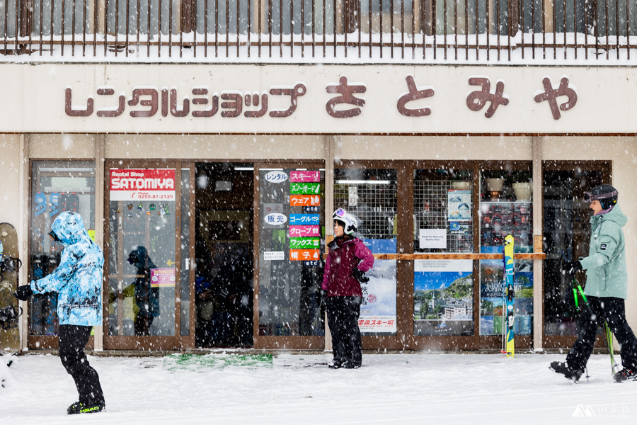 山女孩MelissaxMao冒險生活_日本妙高赤倉溫泉滑雪_潛雪Snow diving上課心得分享-7511.jpg