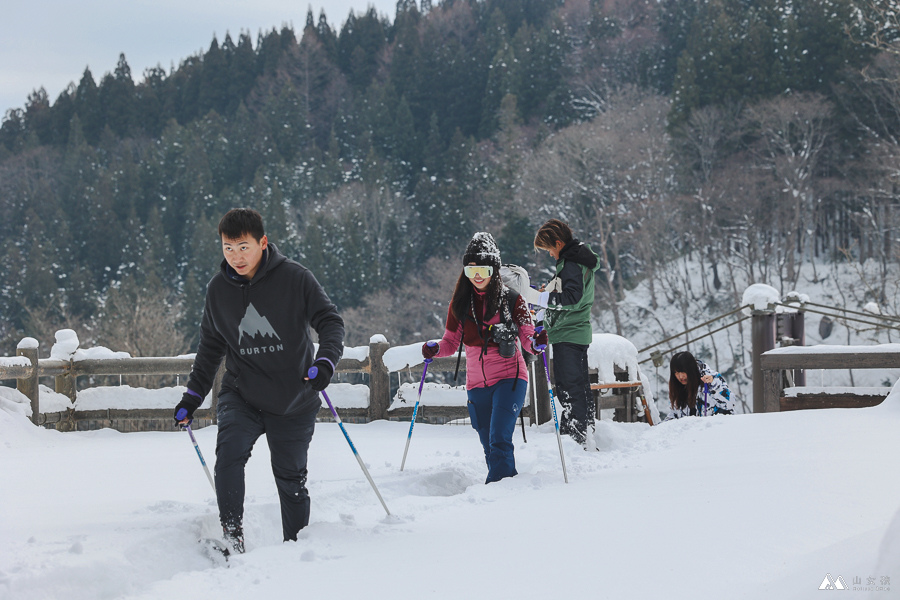 山女孩Melissa_妙高高原_冬季苗名瀑布雪地健行_苗名滝-51.jpg