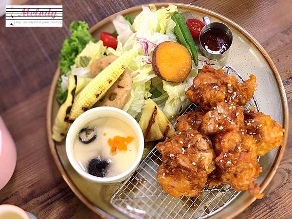 home home-橙汁黑醋炸雞(fried chicken in orange juice vinegar)-2.jpg