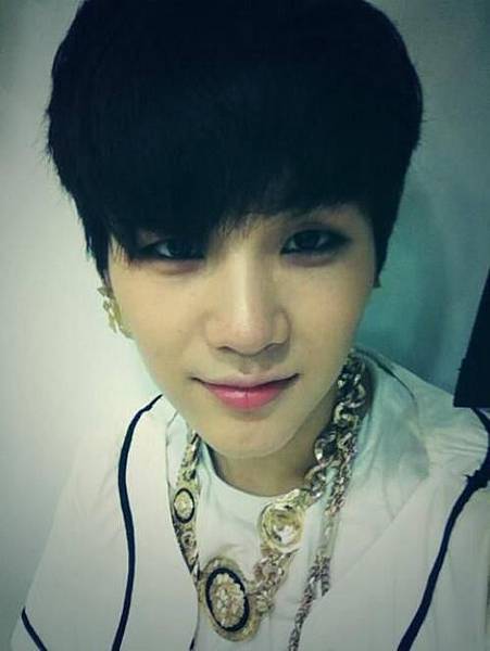 SUGA