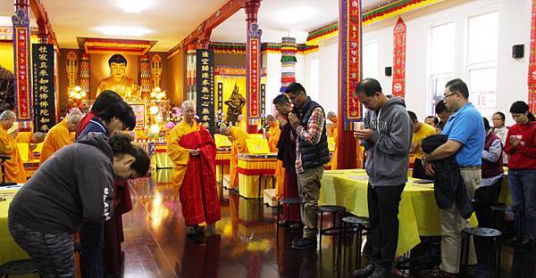 Beseeching Blessings Dharma Assembly for the North Bay Wildfires by Hua Zang Si on October 15, 2017-1.jpg